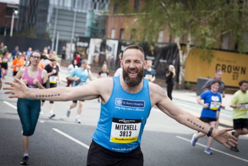 Great Manchester Run for St Ann's Hospice

www.chrisbullphotographer.com