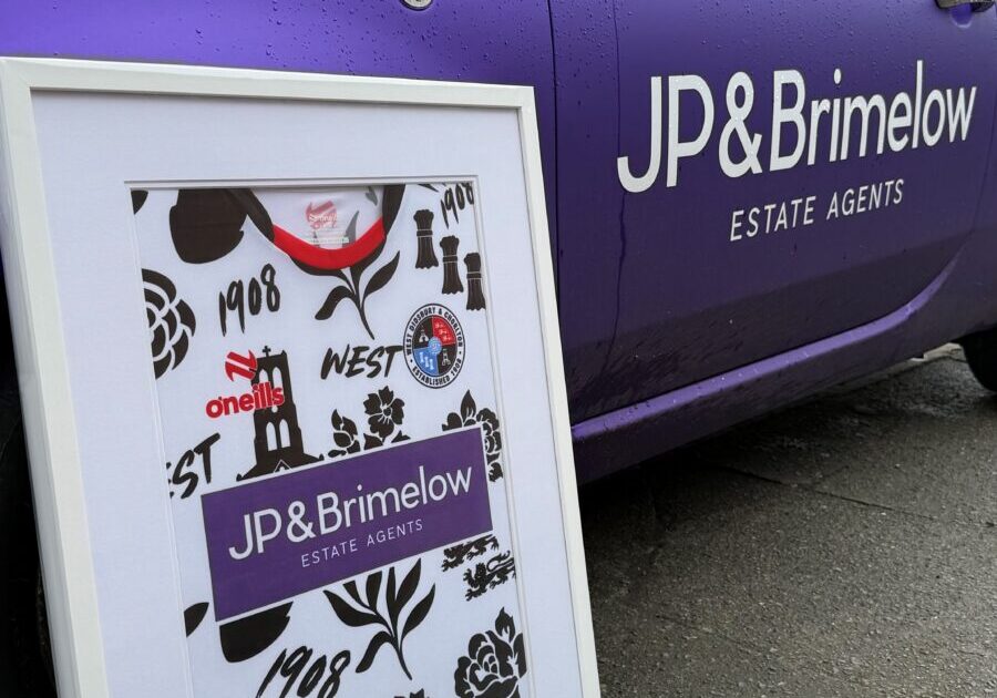 Home shirt and Car